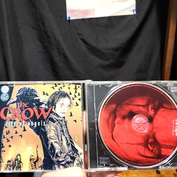 THE CROW City of Angels CD - Picture 1 of 3